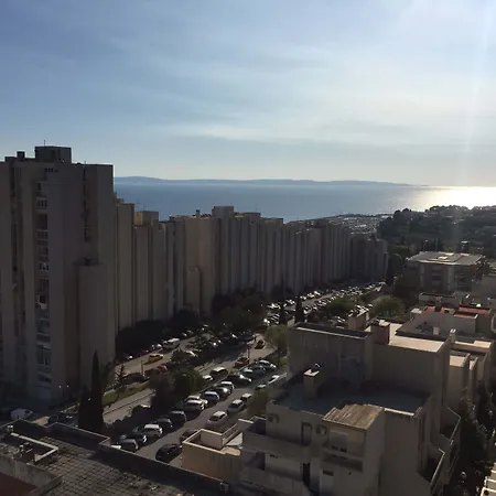 Fm Διαμέρισμα