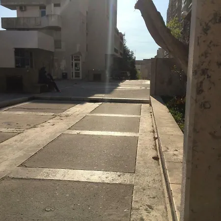 Διαμέρισμα Fm *