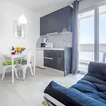 Fm Apartment Split