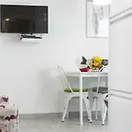 Fm Apartment Split