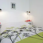 Apartment Fm *