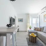 Fm Apartment *